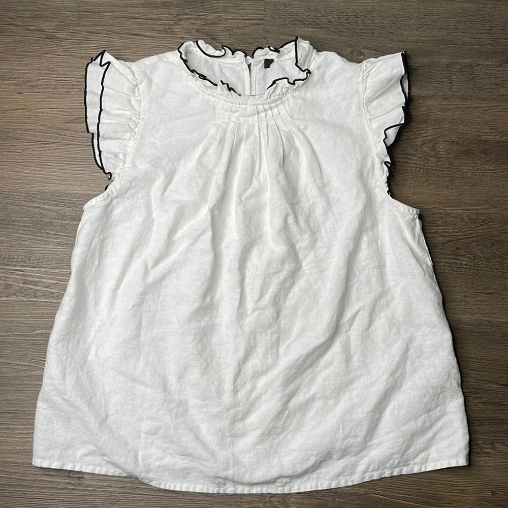 Andrew Marc New York White Linen Blend Sleeveless White Black Blouse, size sm?